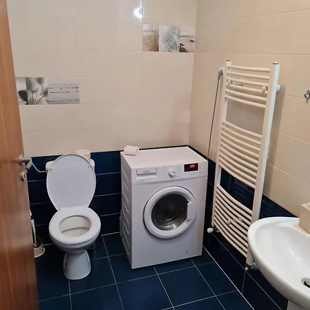 Agt Apartament * Braşov